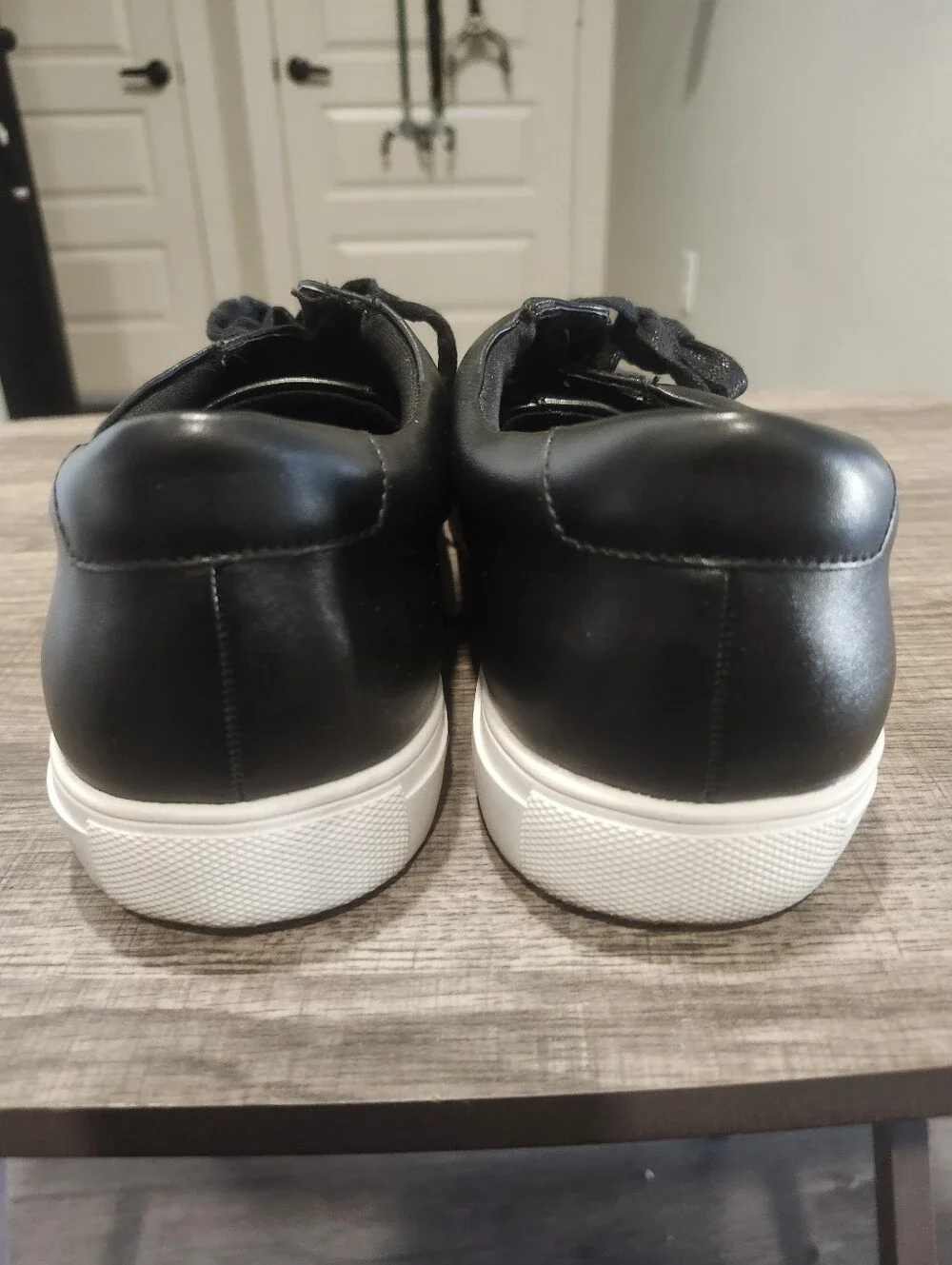 Alfani Men's Grayson Lace-Up Sneakers. Size 13M